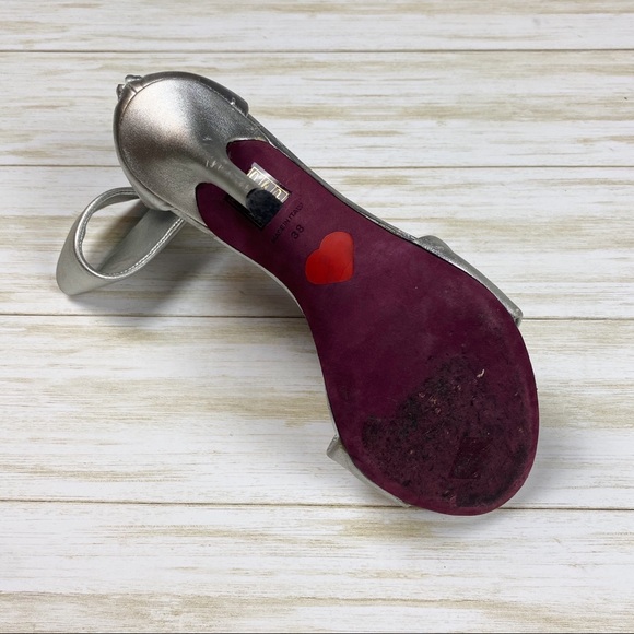 Amanda Gregory metallic silver ankle band heel - Picture 11 of 11